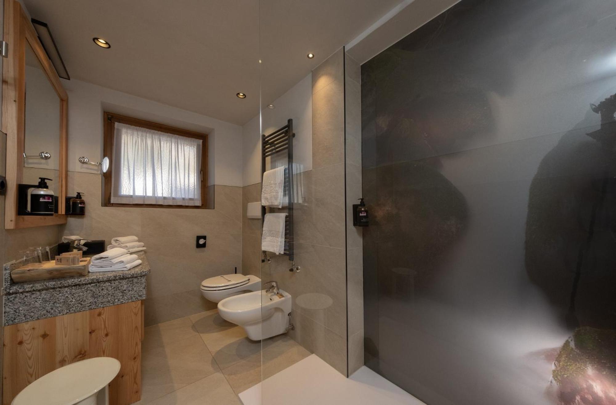 Junior Suite Deluxe con Vista Montagna